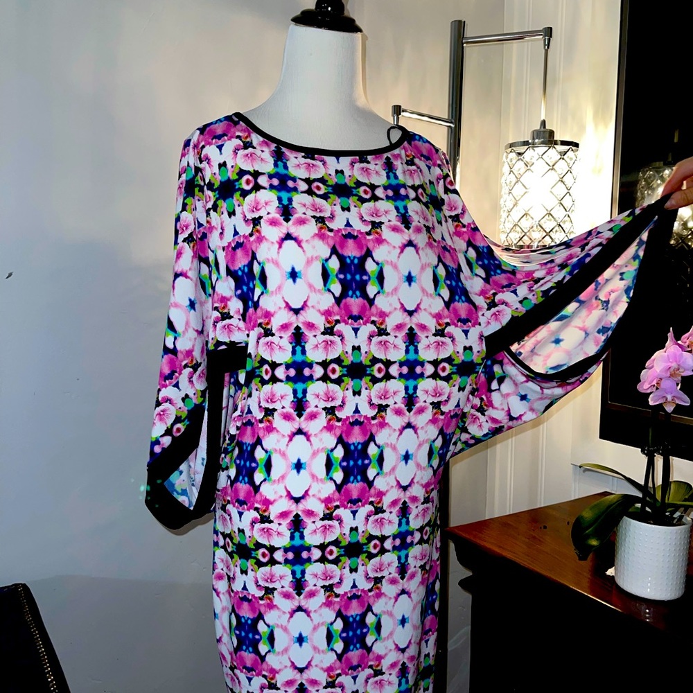 Colorful dress in size 2